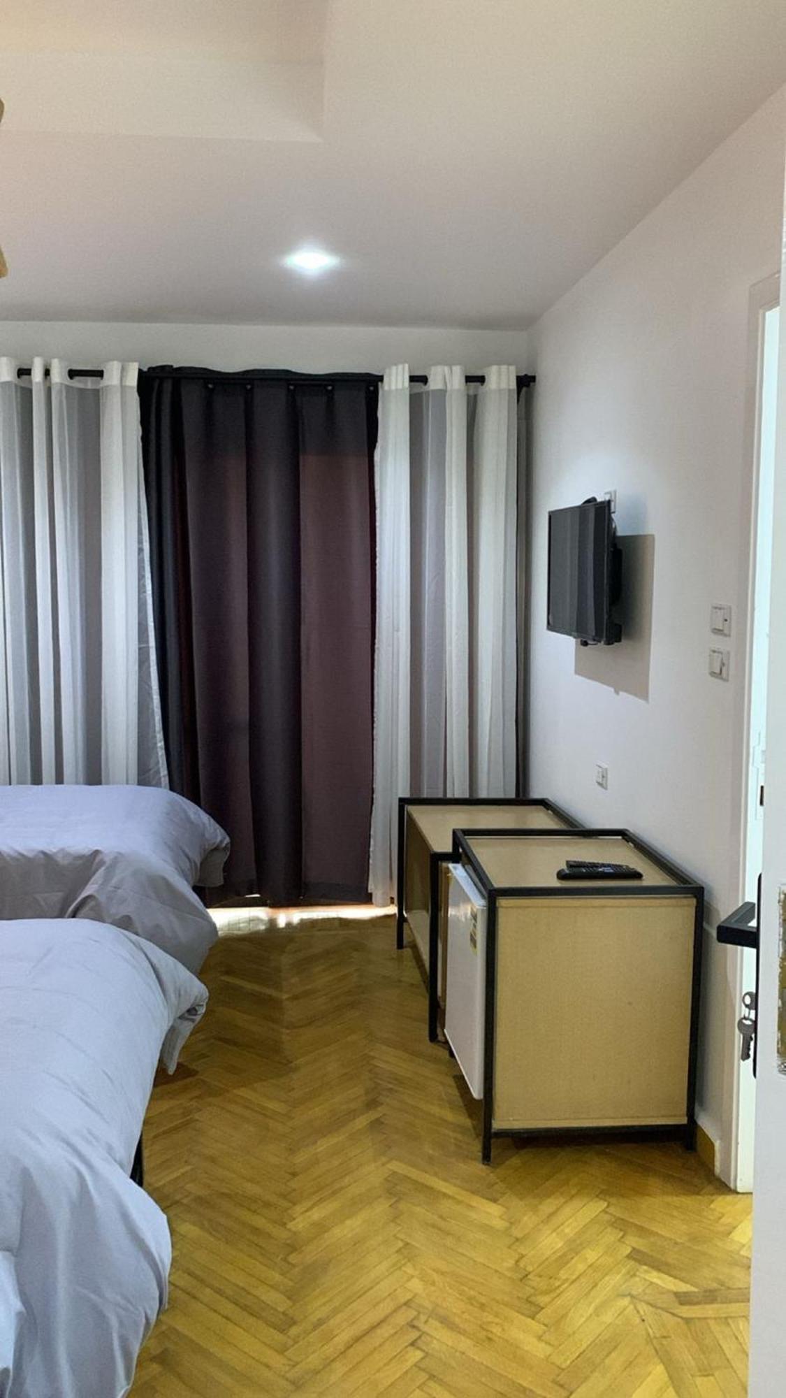 Pyramids Nights Hostel Kafret el-Gabal 外观 照片